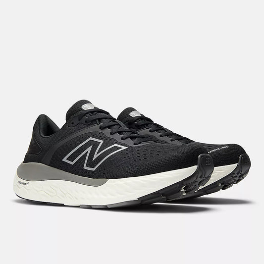 New Balance Men's 1540 v4