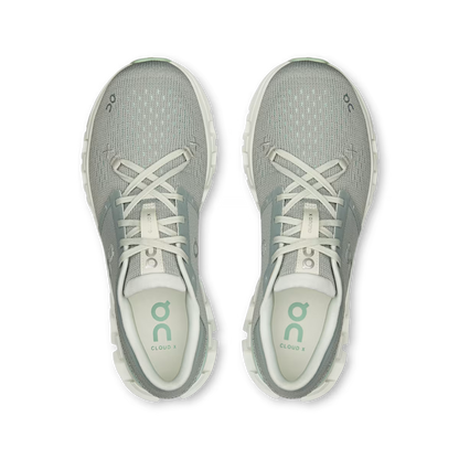 On Women's Cloud X 4