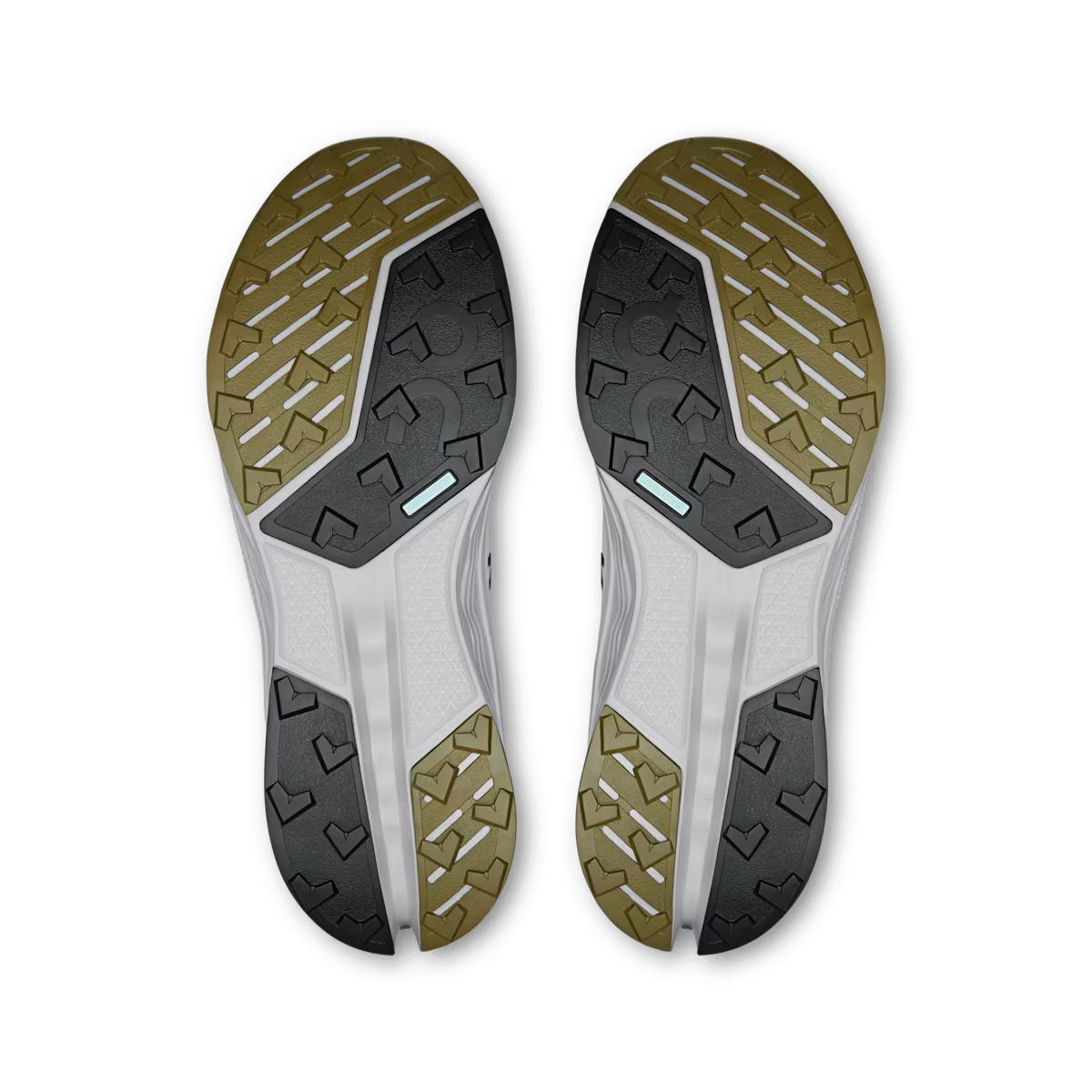 On Men's Cloudsurfer Trail 2