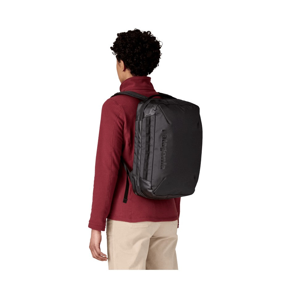 Patagonia  Black Hole Micro MLC