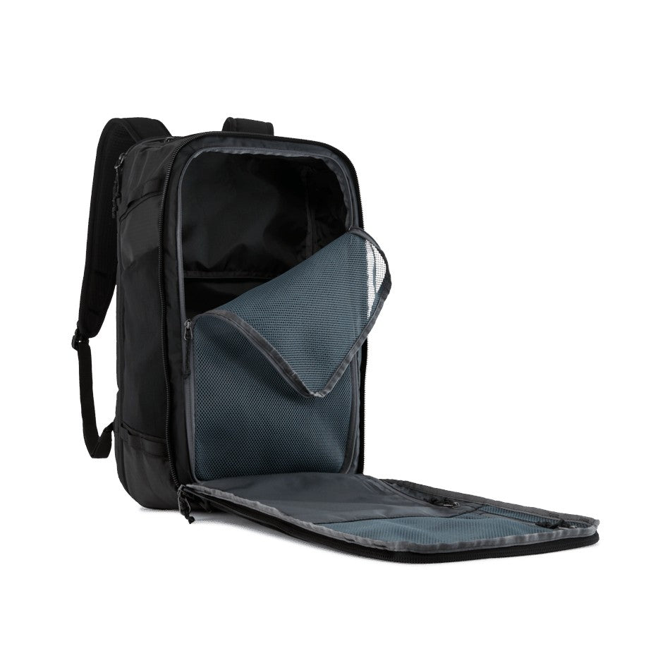 Patagonia  Black Hole Mini MLC