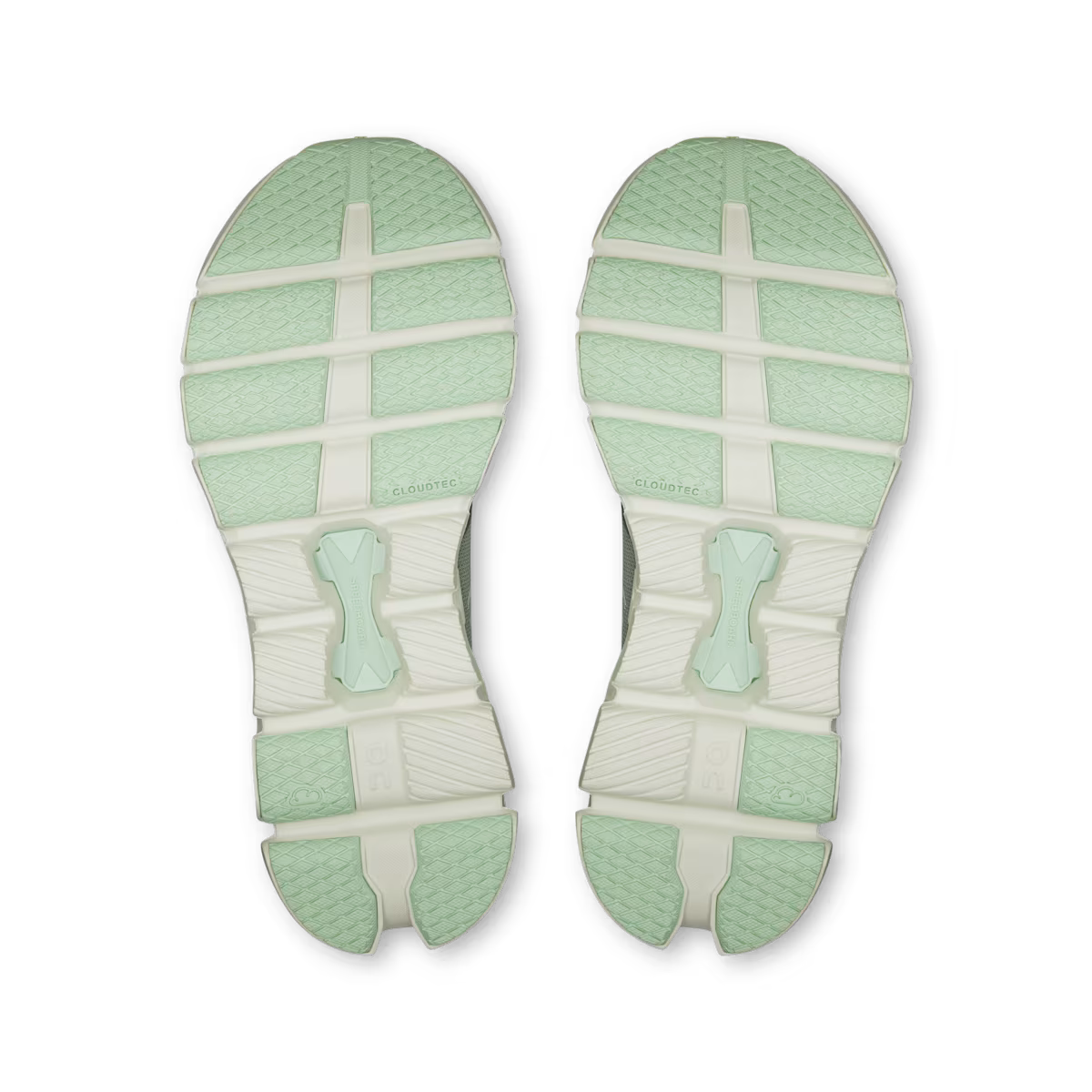 On Women's Cloud X 4