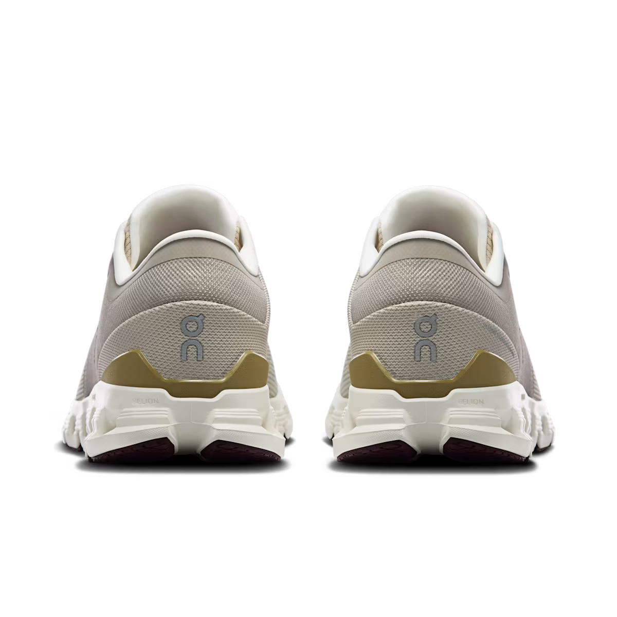 On Men's Cloud X 4
