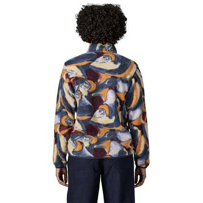 Patagonia Women's LW Synch Snap-T P/O - back view