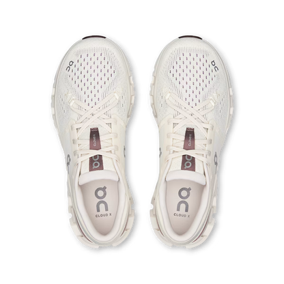 On Women's Cloud X 4
