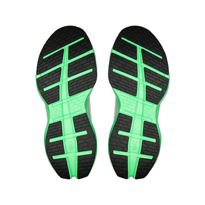 On Men's Cloudrunner 3 Max - detail view