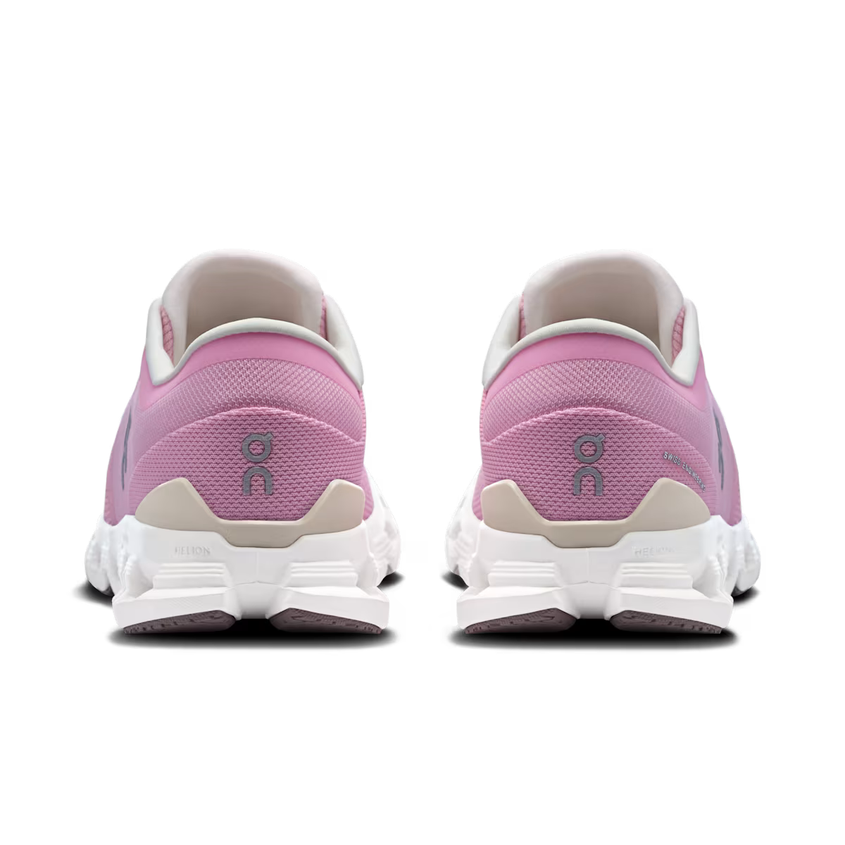 On Women's Cloud X 4