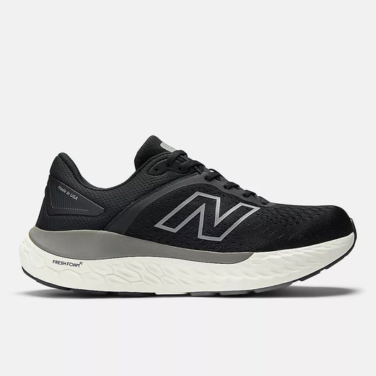 New Balance Men's 1540 v4