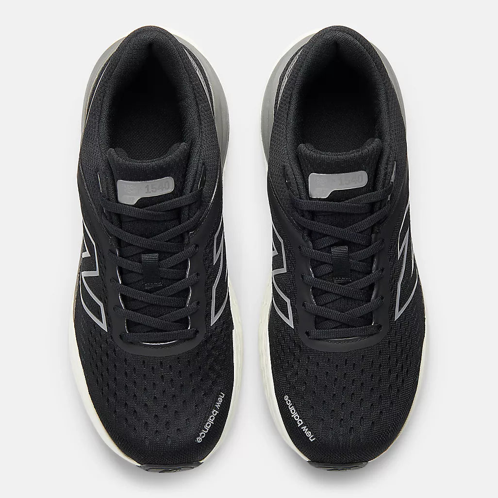 New Balance Men's 1540 v4