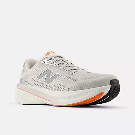 New Balance Men's 860V15