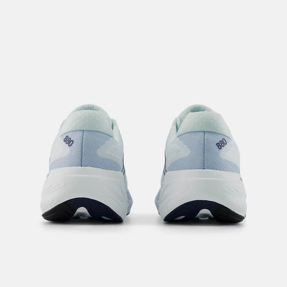 New Balance Women's 880 15