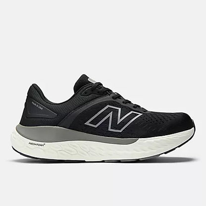 New Balance Women's 1540 v4