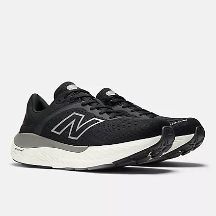 New Balance Women's 1540 v4