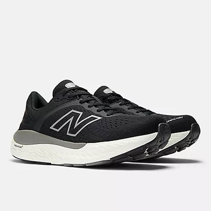 New Balance Women's 1540 v4