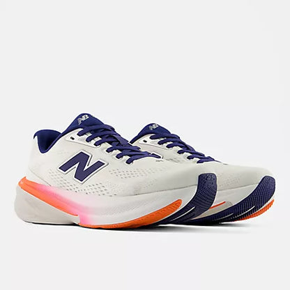 New Balance Women's 860 V15
