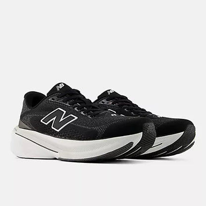 New Balance Women's 860 V15