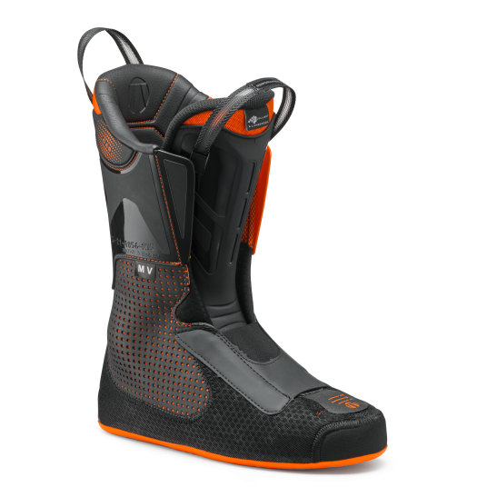 liner of the 2023 tecnica mach 1 mv 110 men's alpine ski boots